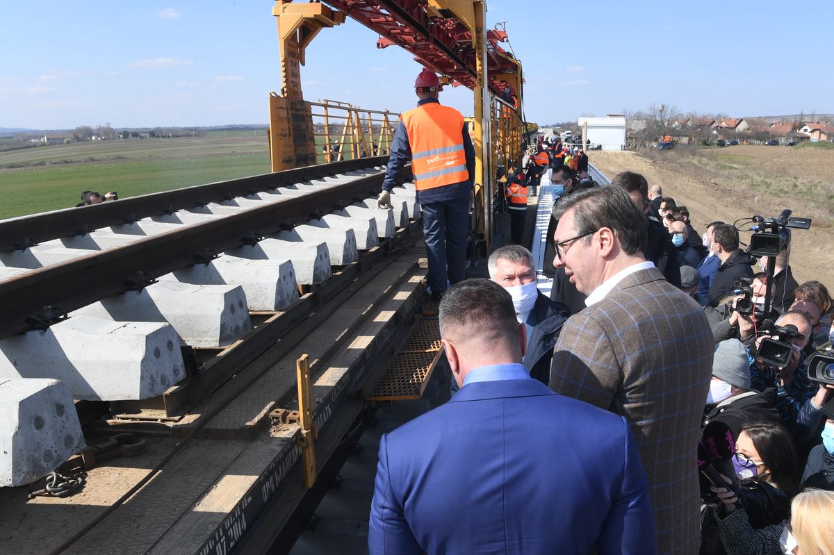 Obilazak radova Zemun-stanica, Vijadukt-Beška