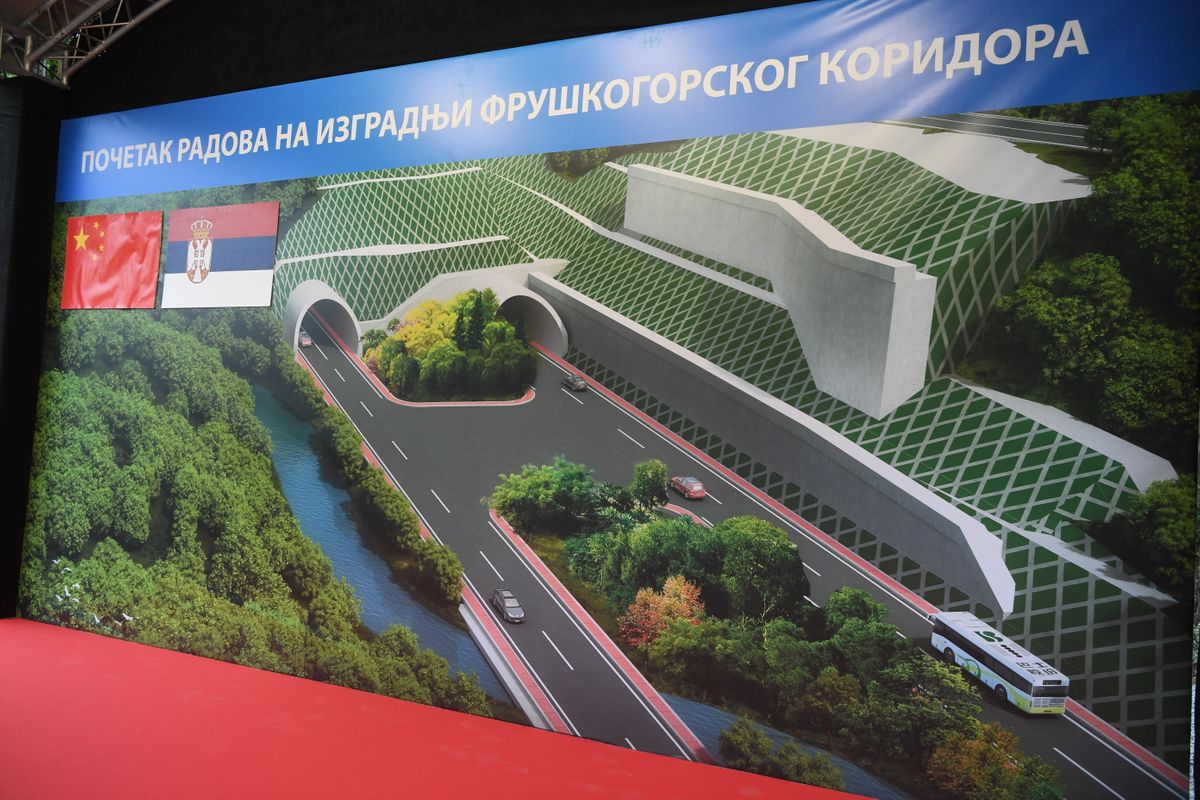 Predsednik Vučić prisustvovao ceremoniji početka radova na izgradnji Fruškogorskog koridora