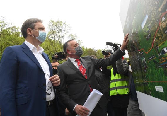 Predsednik Vučić prisustvovao ceremoniji početka radova na izgradnji Fruškogorskog koridora