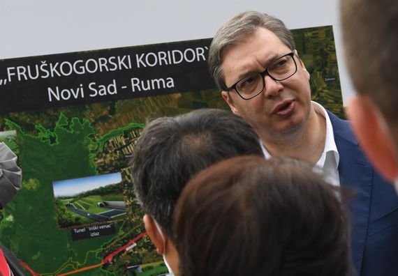 Predsednik Vučić prisustvovao ceremoniji početka radova na izgradnji Fruškogorskog koridora