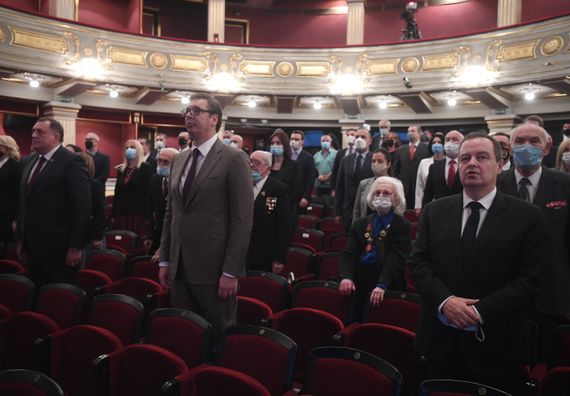 Predsednik Vučić prisustvovao obeležavanju Dana pobede