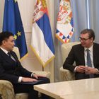 Predsednik Republike Srbije Aleksandar Vučić primio je u oproštajnu posetu ambasadora Republike Kazahstan Gabita Sizdikbekova.