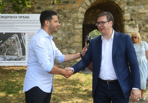 Predsednik Vučić obišao deo atletske staze u okviru Smederevske tvrđave