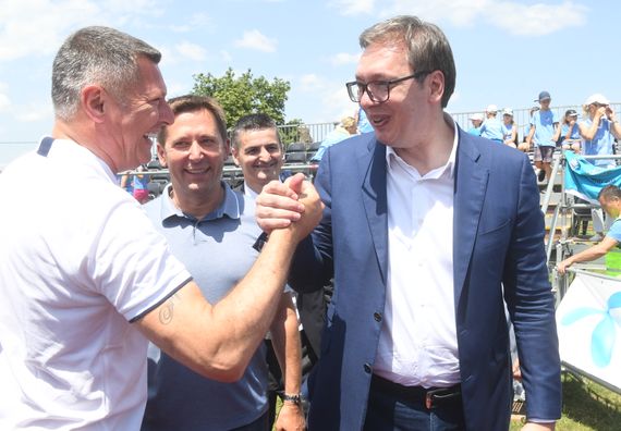 Predsednik Vučić obišao deo atletske staze u okviru Smederevske tvrđave