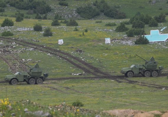 Председник Вучић присуствовао Здруженој тактичкој вежби са бојевим гађањем „Муњевити удар 2021“