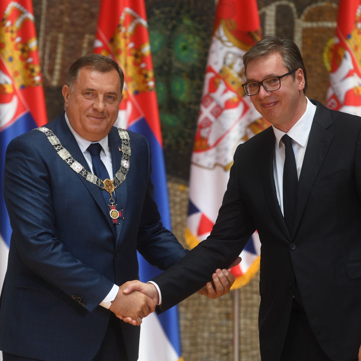 Predsednik Vučić uručio odlikovanja povodom Vidovdana Predsednik Vučić uručio odlikovanja povodom Vidovdana