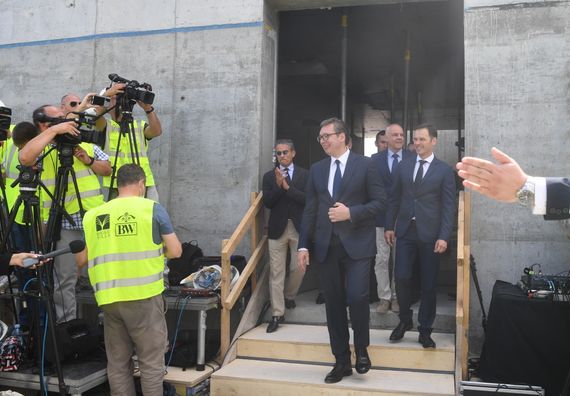 Predsednik Vučić prisustvovao ceremoniji obeležavanja završetka radova na konstrukciji Kule Beograd