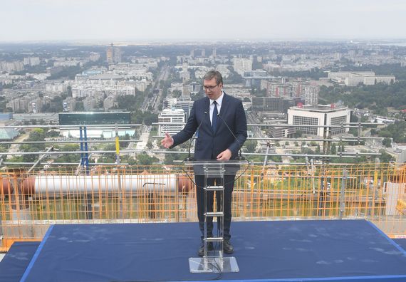 Predsednik Vučić prisustvovao ceremoniji obeležavanja završetka radova na konstrukciji Kule Beograd