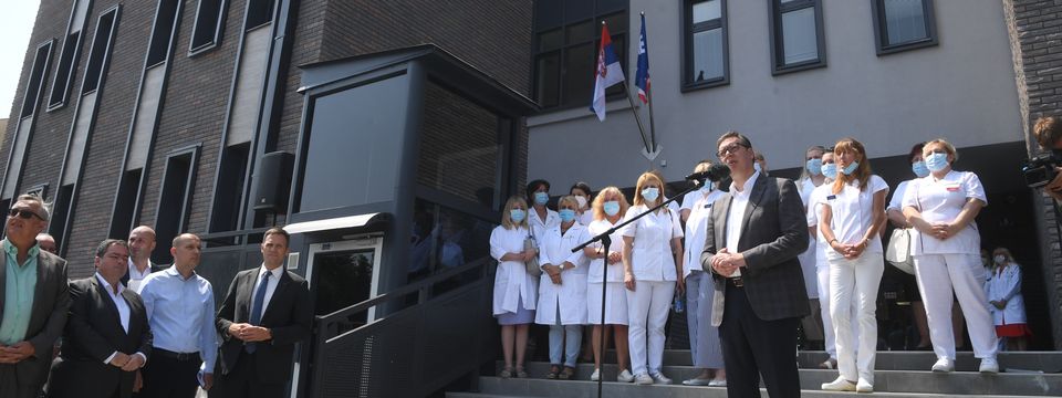 Predsednik Vučić prisustvovao otvaranju Zdravstvene stanice Borča