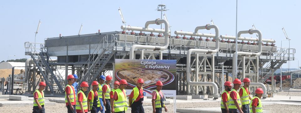 Predsednik Vučić obišao radove na izgradnji kompresorske stanice Velika Plana