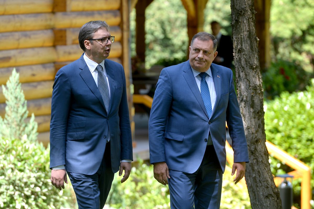 Састанак са српским чланом Председништва БиХ и представницима Републике Српске Састанак са српским чланом Председништва БиХ и представницима Републике Српске