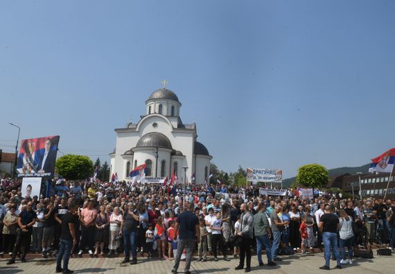 Predsednik Vučić obišao grad Užice, opštinu Bajinu Baštu i turističko naselje Mećavnik–Drvengrad