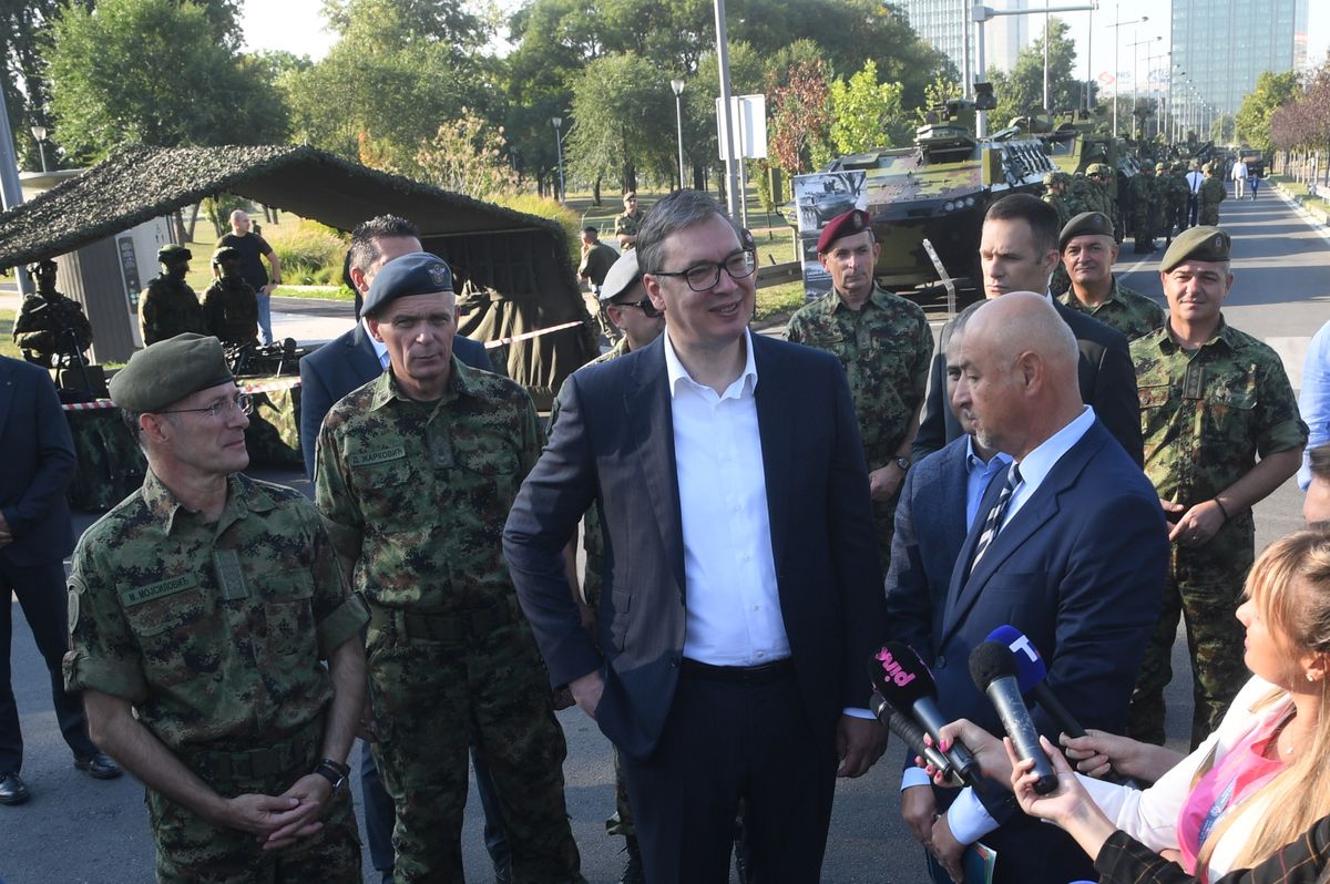 Приказ средстава наоружања и војне опреме