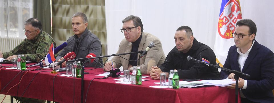 Predsednik Vučić sa predstavnicima Srba sa Kosova i Metohije