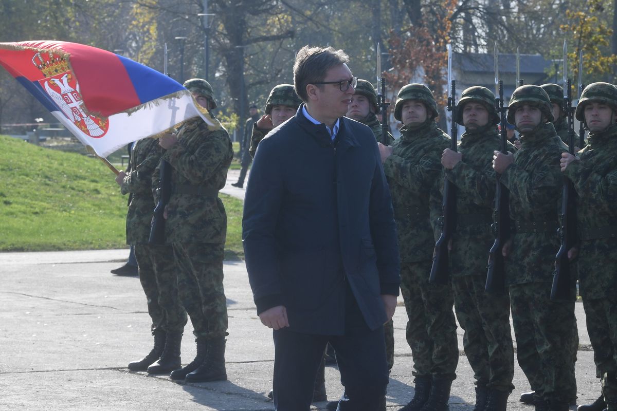 Predsednik Vučić prisustvovao obuci jedinica Rečne flotile