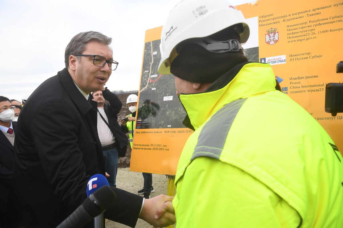 Obilazak radova na infrastrukturnim projektima u Moravičkom okrugu Obilazak radova na infrastrukturnim projektima u Moravičkom okrugu