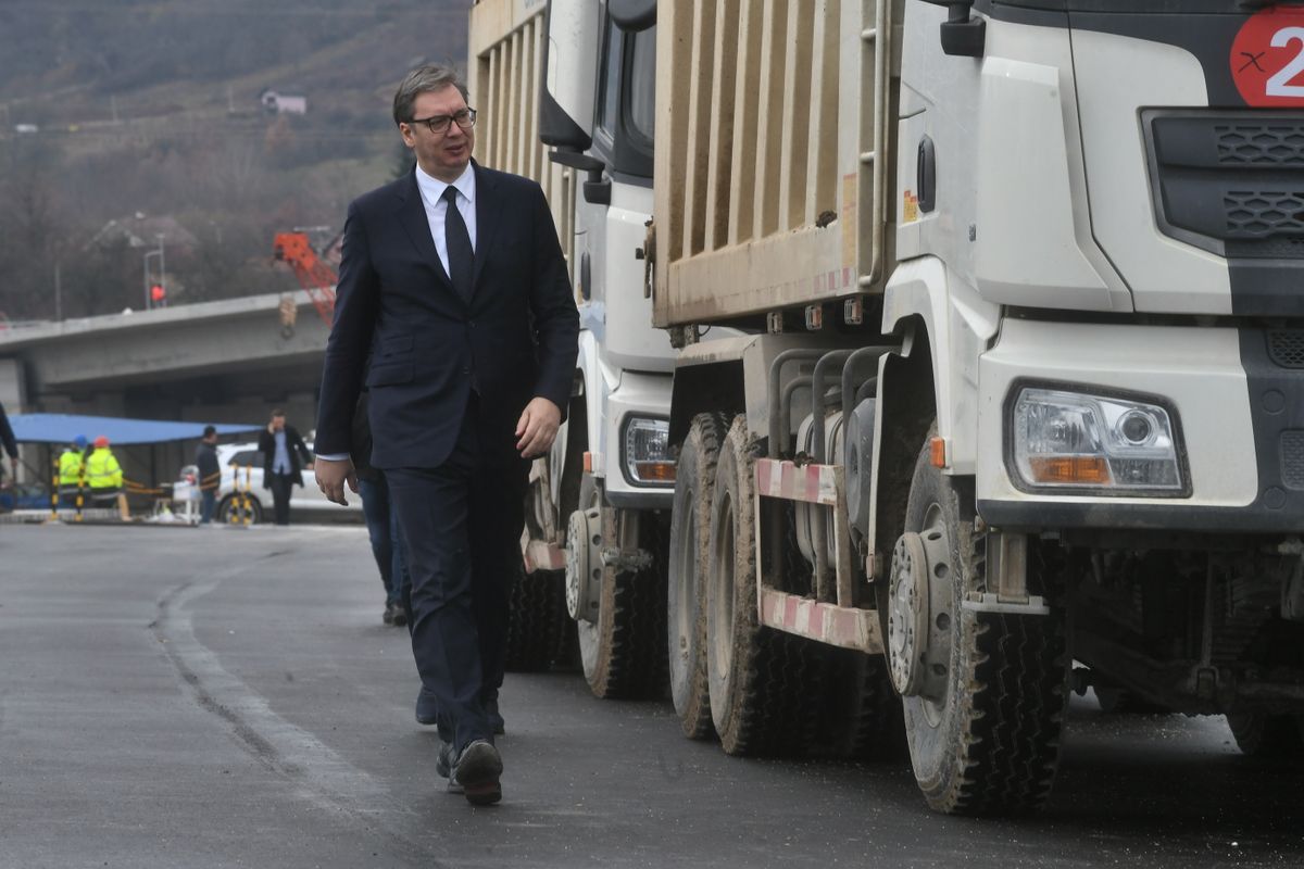 Obilazak radova na infrastrukturnim projektima u Moravičkom okrugu Obilazak radova na infrastrukturnim projektima u Moravičkom okrugu