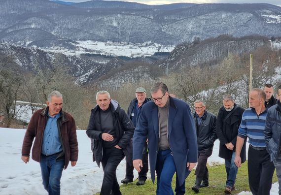 Predsednik Vučić u poseti Zlatiborskom i Raškom okrugu