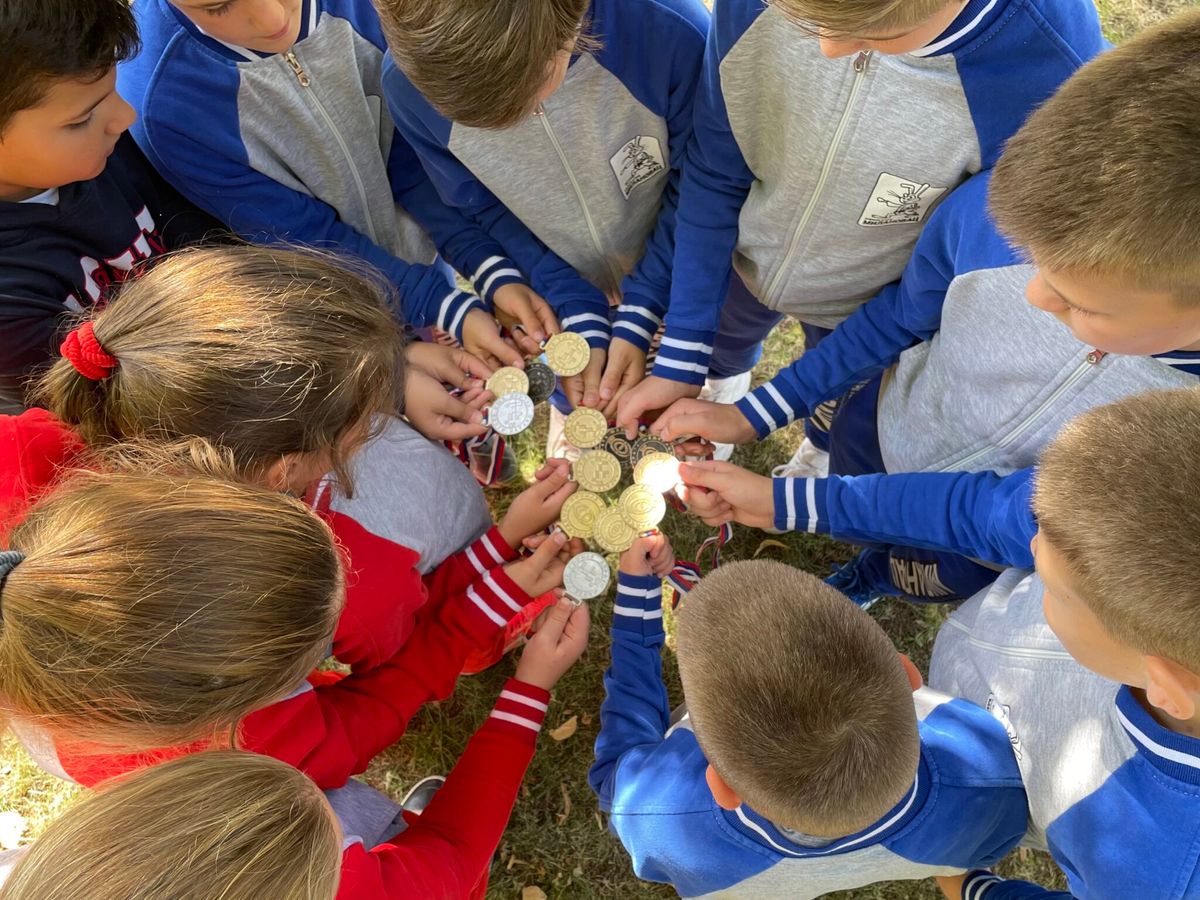 Dvanaest medalja za Karate klub Milanovac