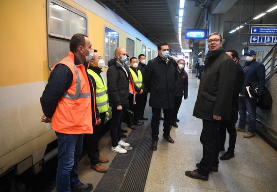 Predsednik Vučić prisustvovao testiranju prve deonice pruge Beograd-Novi Sad