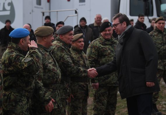 Председник Вучић присуствовао Здруженој тактичкој вежби са бојевим гађањем „Ватрени штит 2022“