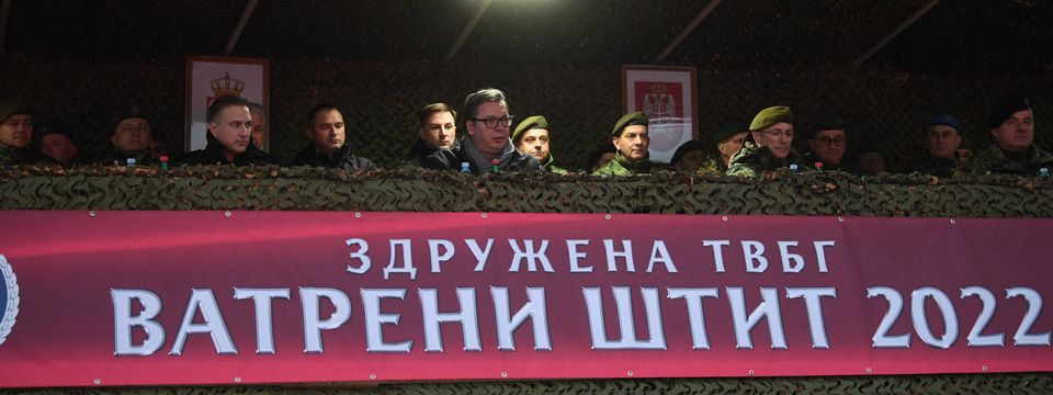 Председник Вучић присуствовао Здруженој тактичкој вежби са бојевим гађањем „Ватрени штит 2022“