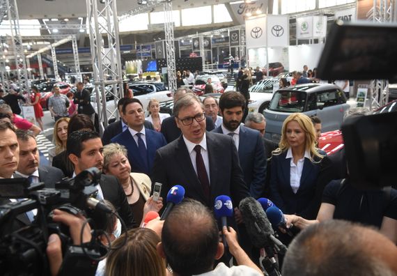 Predsednik Vučić prisustvovao ceremoniji otvaranja Sajma automobila