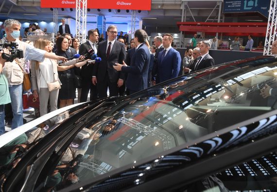 Председник Вучић присуствовао церемонији отварања Сајма аутомобилa