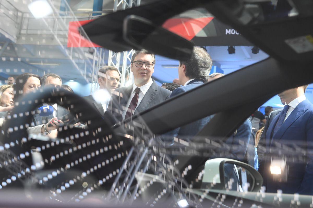 Председник Вучић присуствовао церемонији отварања Сајма аутомобилa