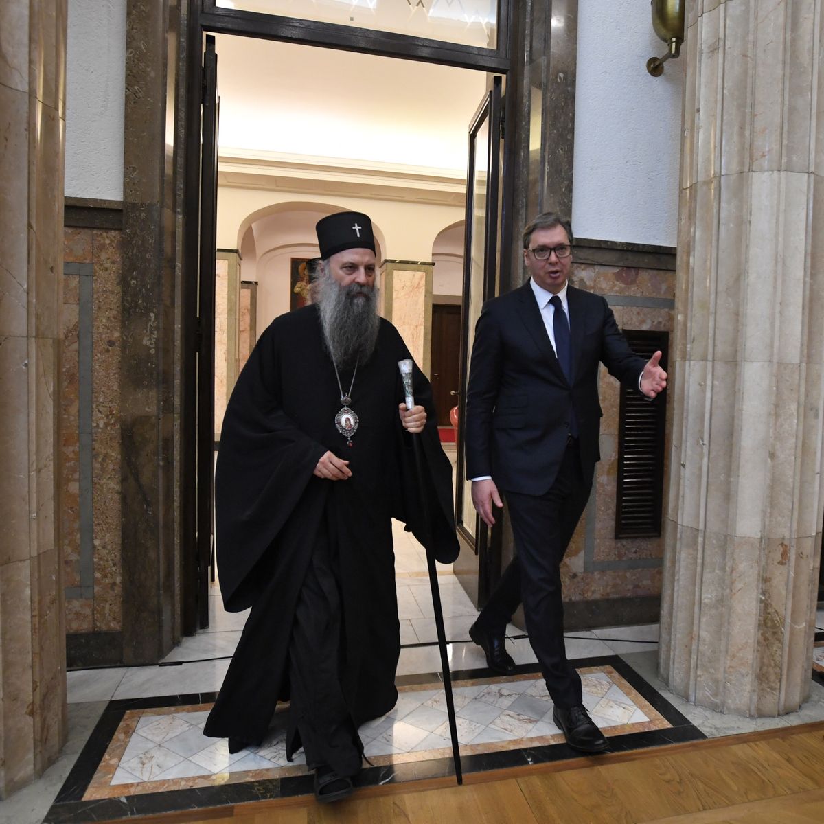 Predsednik Vučić sa Njegovom svetošću patrijarhom srpskim gospodinom Porfirijem i episkopima SPC