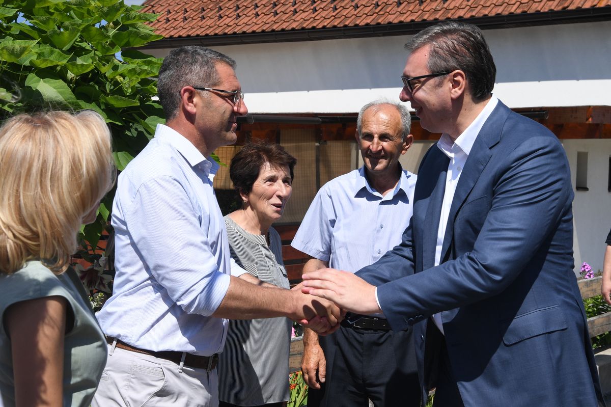 Predsednik Vučić u poseti Moravičkom okrugu