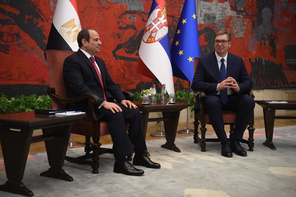 ZAJEDNIČKA DEKLARACIJA O USPOSTAVLjANjU STRATEŠKOG PARTNERSTVA IZMEĐU REPUBLIKE SRBIJE I ARAPSKE REPUBLIKE EGIPAT ZAJEDNIČKA DEKLARACIJA O USPOSTAVLjANjU STRATEŠKOG PARTNERSTVA IZMEĐU REPUBLIKE SRBIJE I ARAPSKE REPUBLIKE EGIPAT