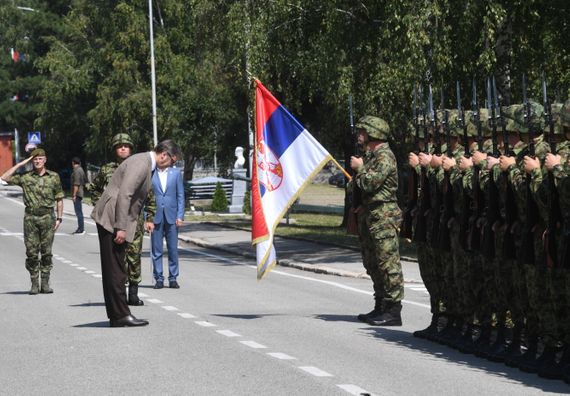 Predsednik Vučić na prikazu novoproizvedenog naouružanja i vojne opreme iz domaće namenske industrije