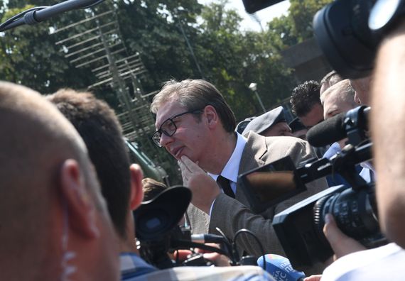 Predsednik Vučić na prikazu novoproizvedenog naouružanja i vojne opreme iz domaće namenske industrije