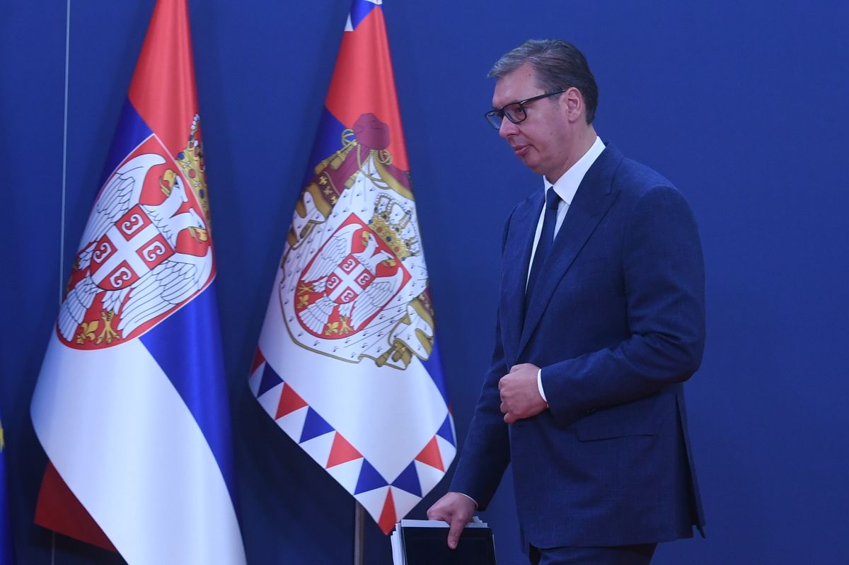 Obraćanje predsednika Vučića nakon sastanka sa predstavnicima Srba sa KiM