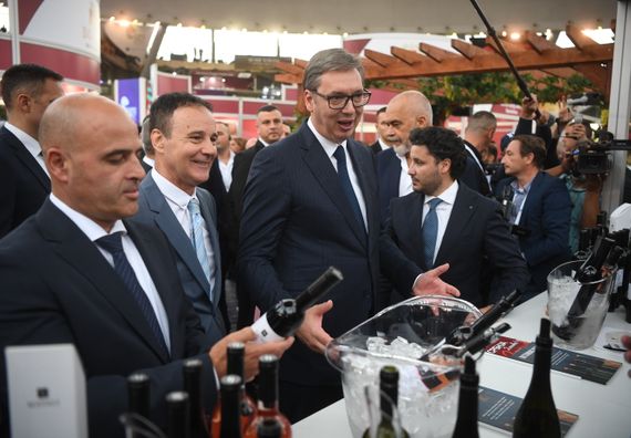 Председник Вучић присуствовао отварању Првог међународног сајма вина Винска визија Отвореног Балкана