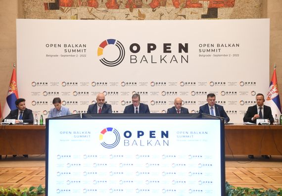 Predsednik Vučić predsedavao Samitom u okviru inicijative Otvoreni Balkan