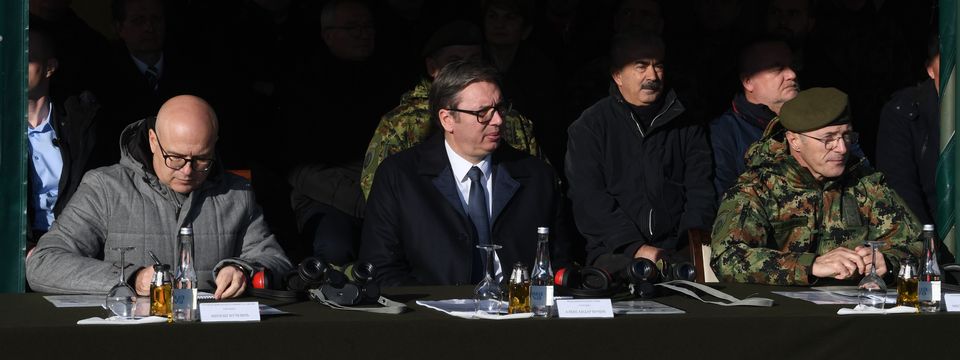 Predsednik Vučić prisustvovao prikazu sposobnosti kopnenih i vazduhoplovnih besposadnih platformi