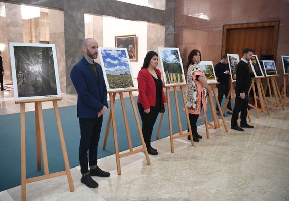 Predsednik Vučić dodelio nagrade autorima fotografija sa konkursa „Naša najlepša Srbija“