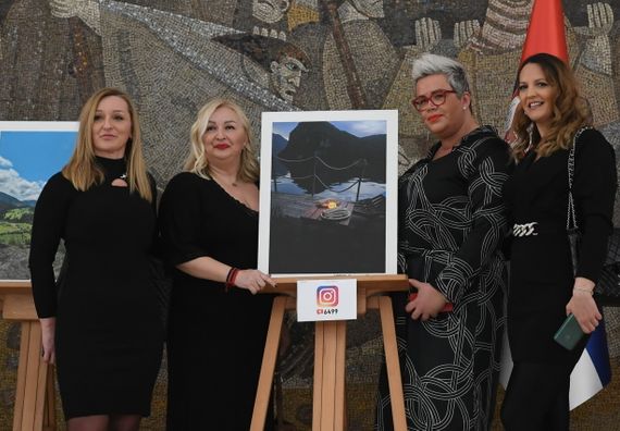 Predsednik Vučić dodelio nagrade autorima fotografija sa konkursa „Naša najlepša Srbija“