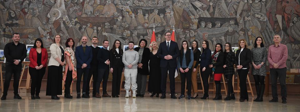 Председник Вучић доделио награде ауторима фотографија са конкурса „Наша најлепша Србија“