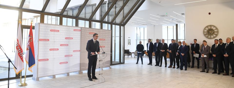 Председник Вучић присуствовао свечаном отварању реконструисаног хотела „Планинка“