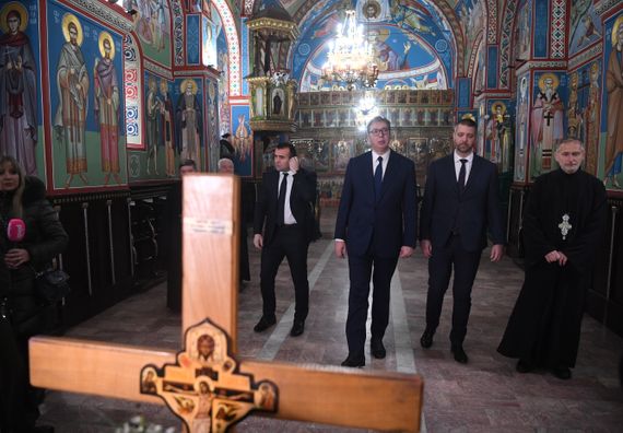 Predsednik Vučić prisustvovao Sretenjskoj akademiji ”Knežev zapis”