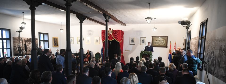 Predsednik Vučić prisustvovao Sretenjskoj akademiji ”Knežev zapis”
