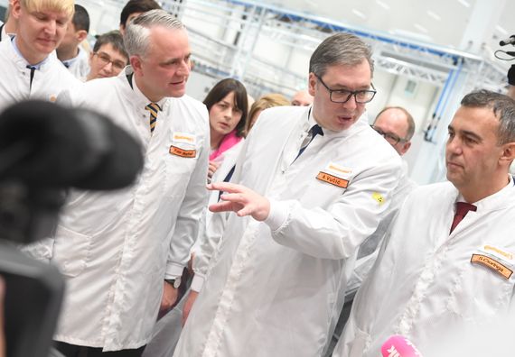Председник Вучић присуствовао церемонији отварања друге фабрике компаније 