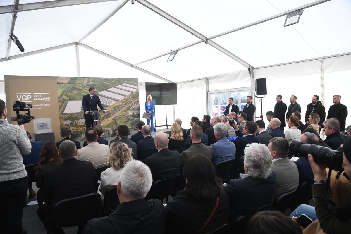 Predsednik Vučić prisustvovao obeležavanju početka radova na izgradnji industrijskog parka 