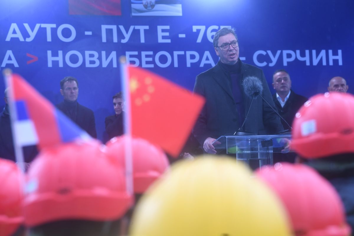 Predsednik Vučić prisustvovao ceremoniji otvaranja deonice autoputa E-763 „Miloš Veliki“ Novi Beograd – Surčin