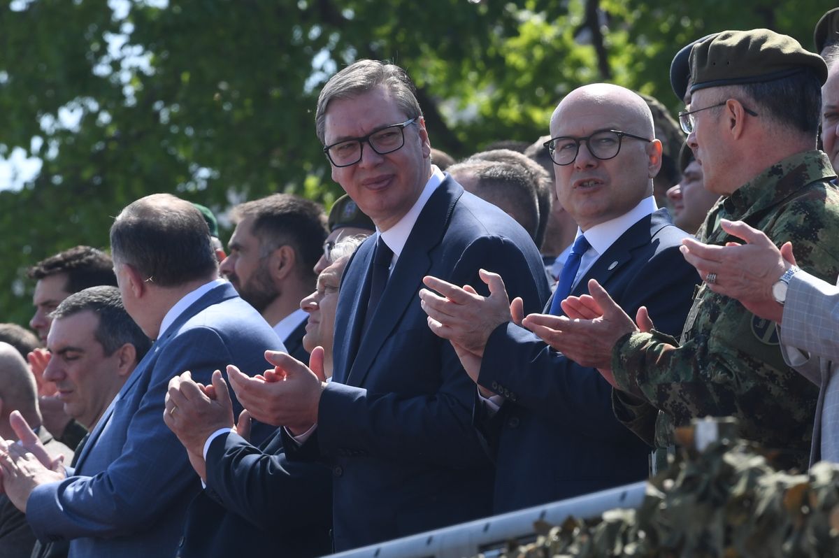 Председник Вучић присуствовао приказу способности Војске Србије „Гранит 2023”