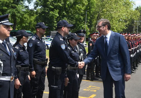 Predsednik Vučić prisustvovao manifestaciji povodom obeležavanja Dana Ministarstva unutrašnjih poslova i Dana policije