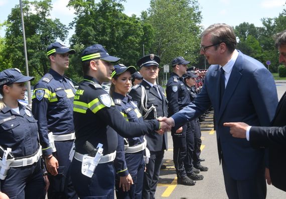 Predsednik Vučić prisustvovao manifestaciji povodom obeležavanja Dana Ministarstva unutrašnjih poslova i Dana policije